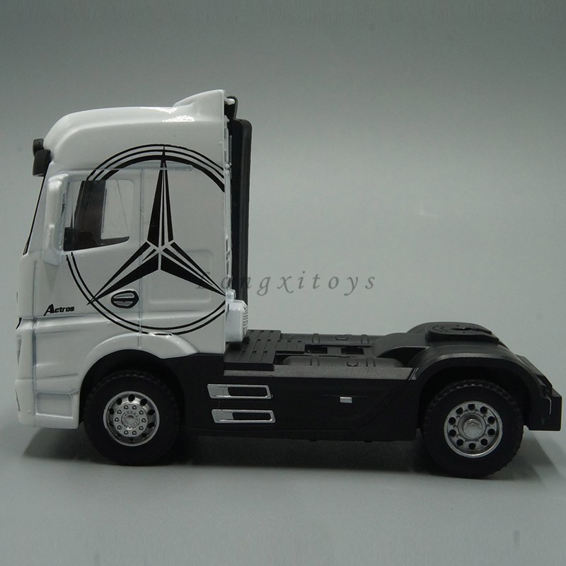 Mô Hình Xe Tải Bằng Kim Loại Có Đèn Và Nhạc Tỉ Lệ 1: 50