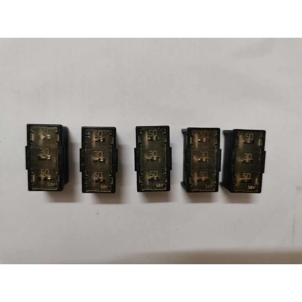 Cầu chì 3in1. 30A và 50A.