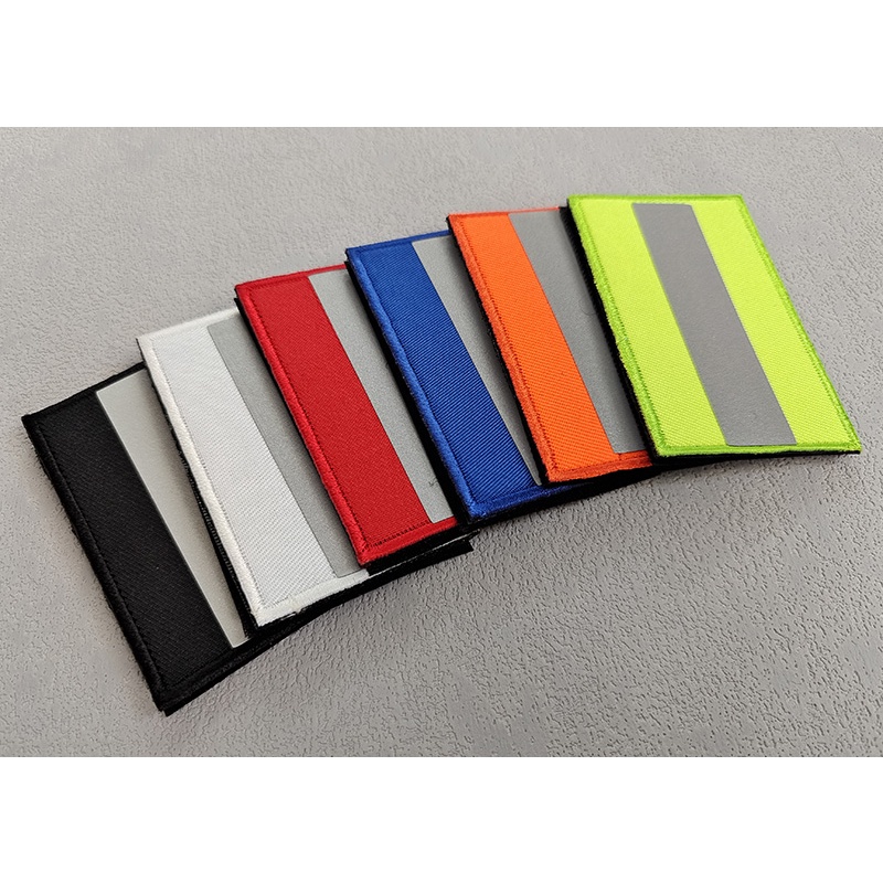 Dải Băng Dán Phản Quang Nhiều Kích Thước Có Logo Bắt Mắt Trang Trí Ba Lô / Balo / Quần Áo Ngoài Trời