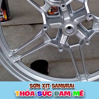 Sơn samurai màu bạc kim y3