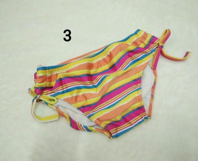 Quần bơi lẻ giá cực yêu 90k sale còn 30k | BigBuy360 - bigbuy360.vn