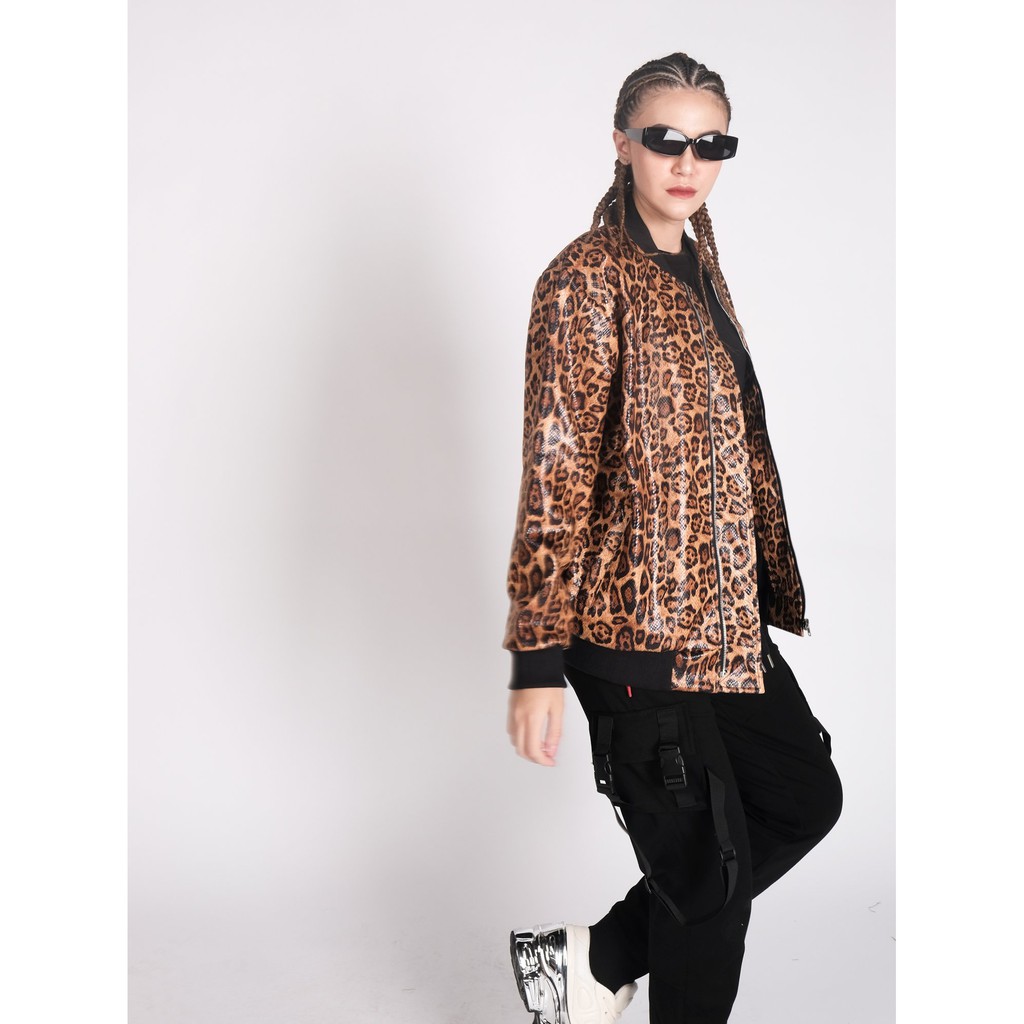 Áo ZOMBIE® Leopard Bomber Jacket