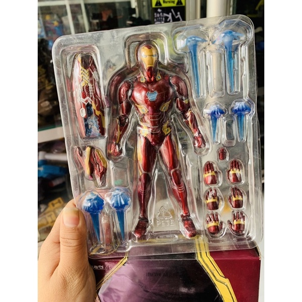 Mô hình chính hãng SHF IRON MAN MK50 INFINITY WAR BANDAI