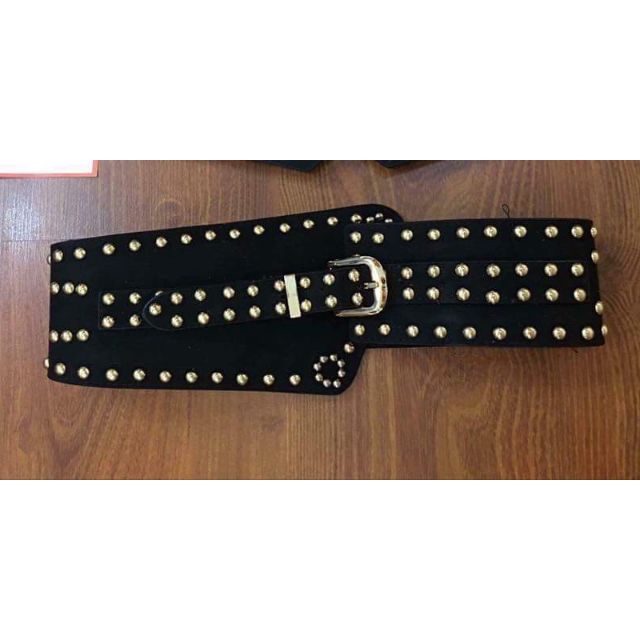 Belt mặc váy