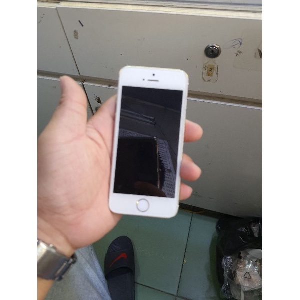 Điện thoại Iphone 5S 16Gb.