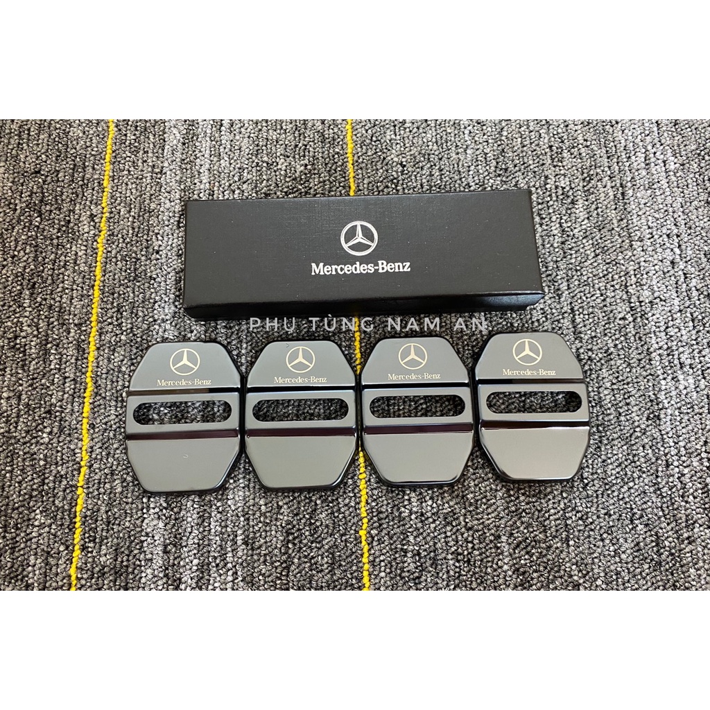 BỘ 4 ỐP CHỐT CỬA LOGO MERCEDES