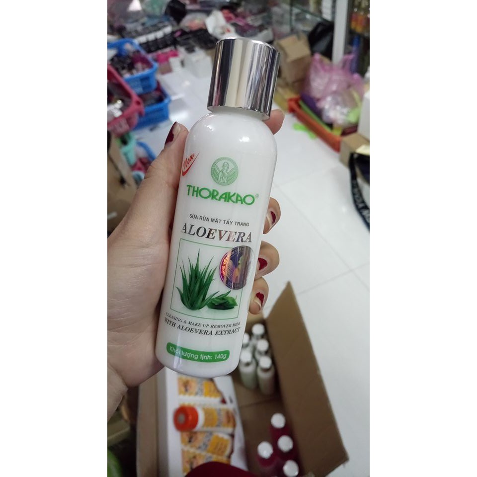 SỮA RỬA MẶT TẨY TRANG ALOE VERA THORAKAO CHÍNH HÃNG