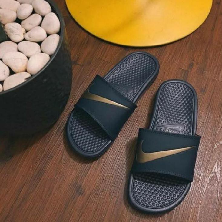 Sandal Nike Benassi Yhu '605 Chính Hãng Chất Lượng