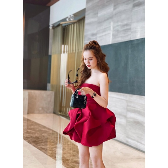 Đầm suông bí cúp ngực