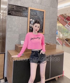 ÁO CROPTOP THÊU CHỮ