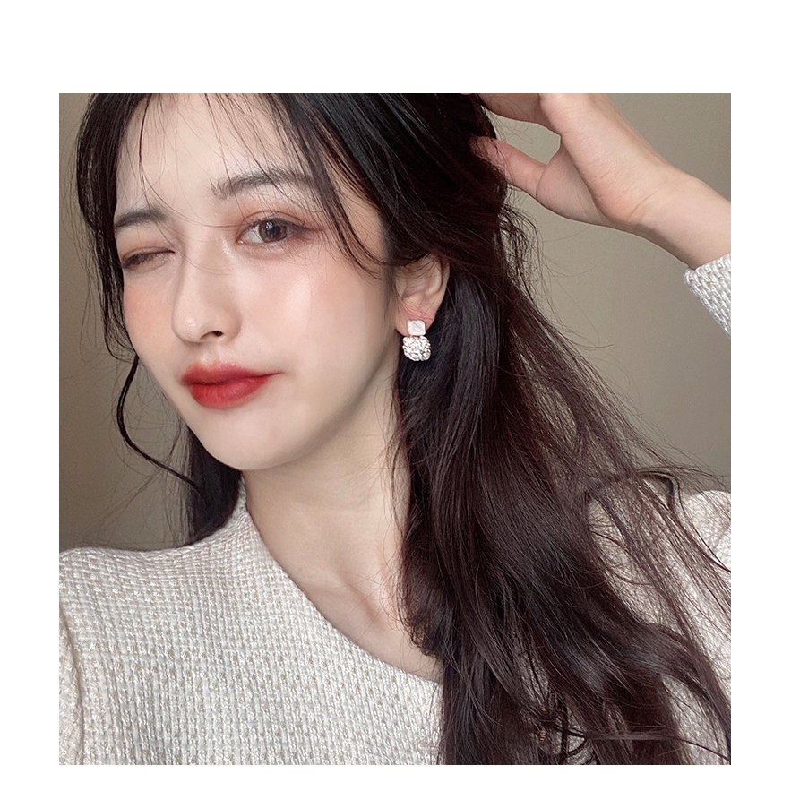 Bông tai hình học đính đá toàn diện phong cách Hàn Quốc