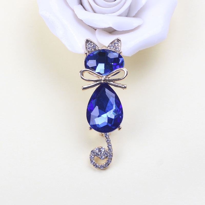 Ghim Cài Áo Hình Mèo Đính Đá Dễ Thương