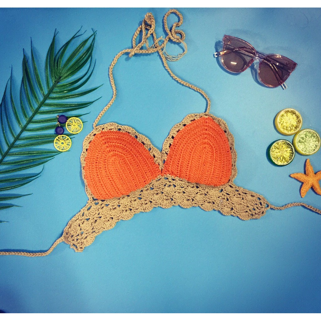 Áo yếm len móc cam mặc đi biển hot