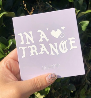 Bảng mắt Colourpop 9 ô In A Trance