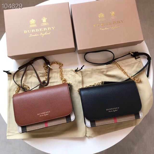 Túi đeo chéo BURBERRY