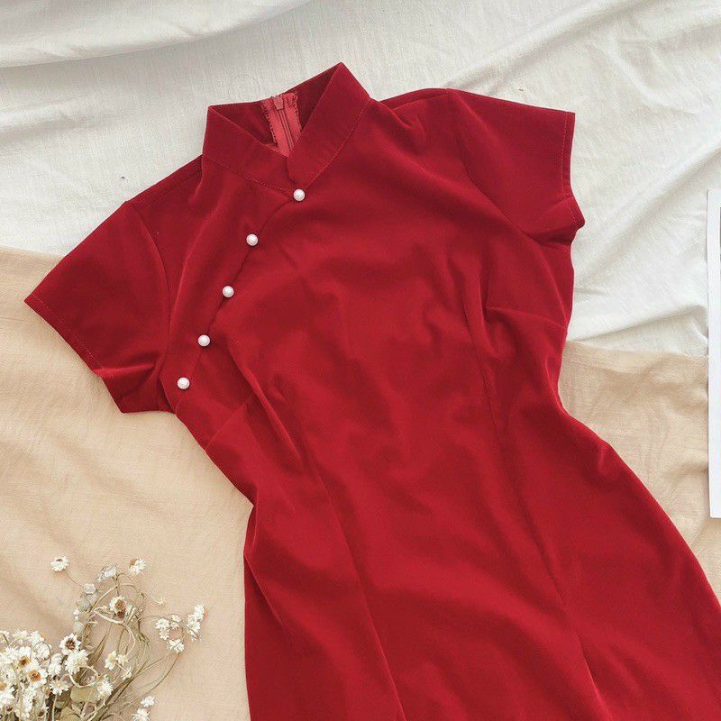 Sườn Xám Nhung Đỏ Đính Hạt Phiên Bản Tết 40-70kg | BigBuy360 - bigbuy360.vn