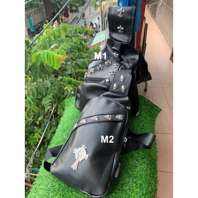 Túi đeo chéo Chrome Hearts