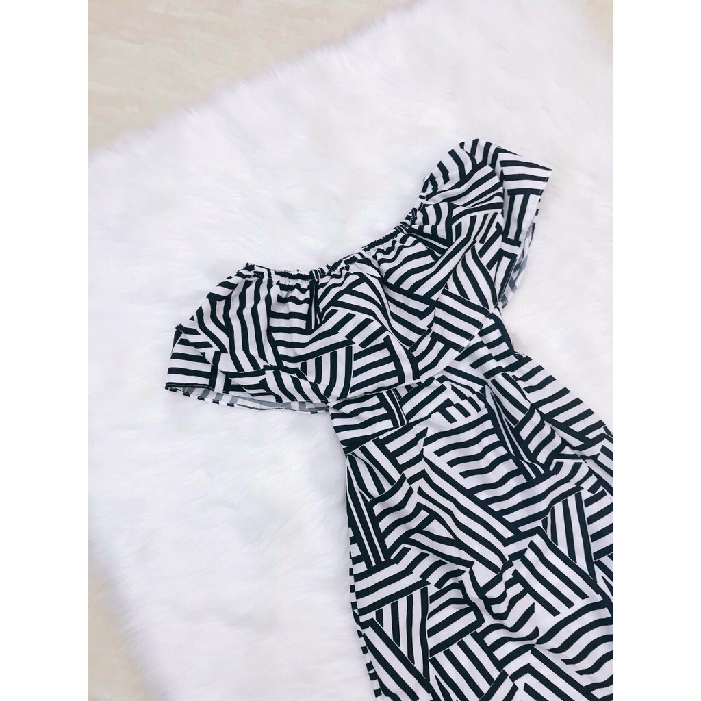 Đầm trễ vai phối bèo xẻ tà chất liệu lụa in 3D Rose Fashion