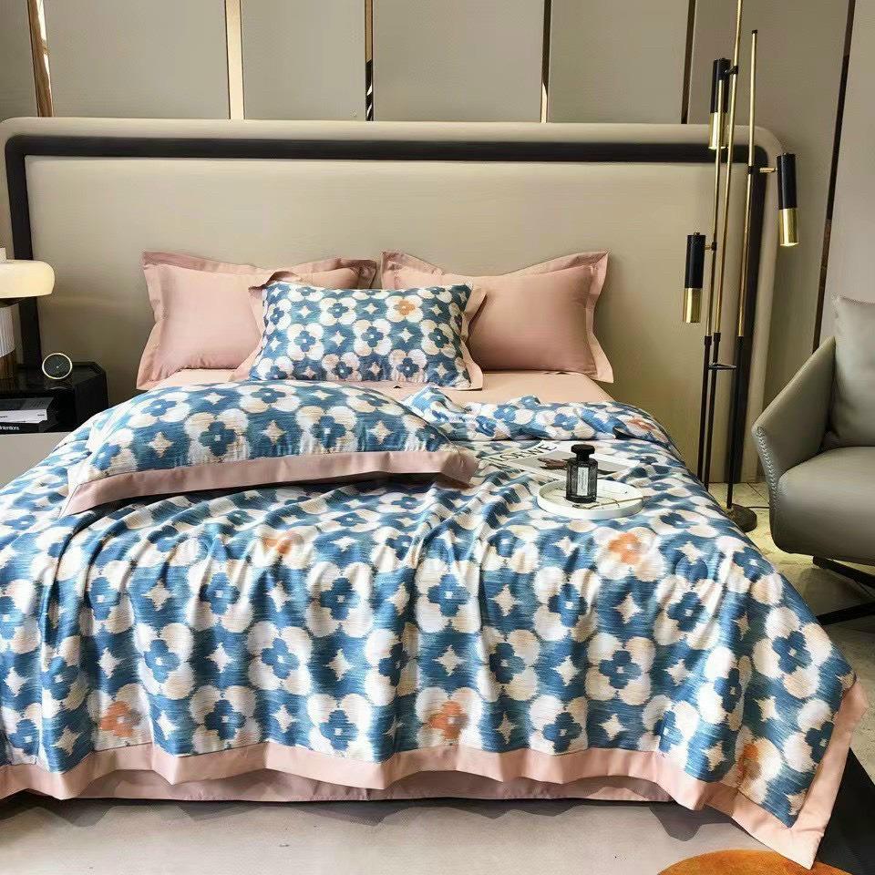 Tongkhotienichgiadinh