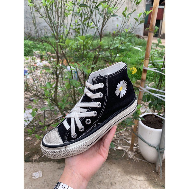 Giày cổ cao hoa cúc đế bẩn | BigBuy360 - bigbuy360.vn