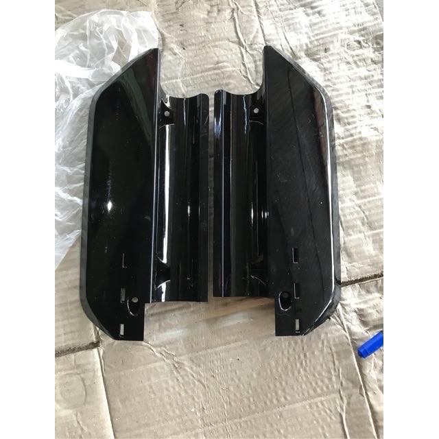 Cánh yếm Xe điện Xmen