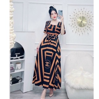 Đầm cổ vuông chun buộc eo