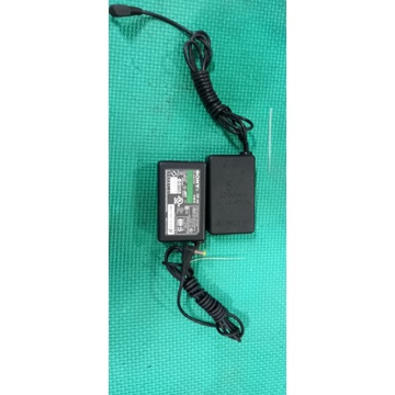 Adapter Sony PSP-100 5v 2a zin chính hãng hàng cũ theo máy sài tốt. 589nhattao