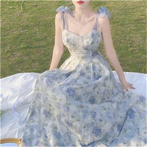 Tea break French sling dress oil painting style super fairy forest first love waist skirt chic long skirt