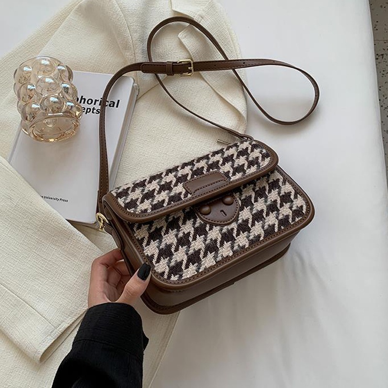 Ielgy Túi Đeo Chéo Hình Vuông Nhỏ Siêu Nóng Bỏng niche Dễ Phối Đồ Cho Nữ