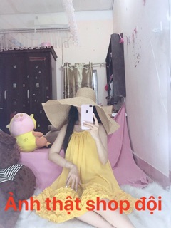 Mũ cói vành siêu rộng
