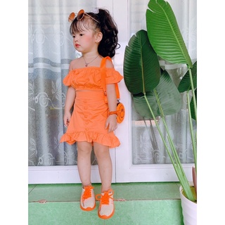Sét cv và áo trễ vay
