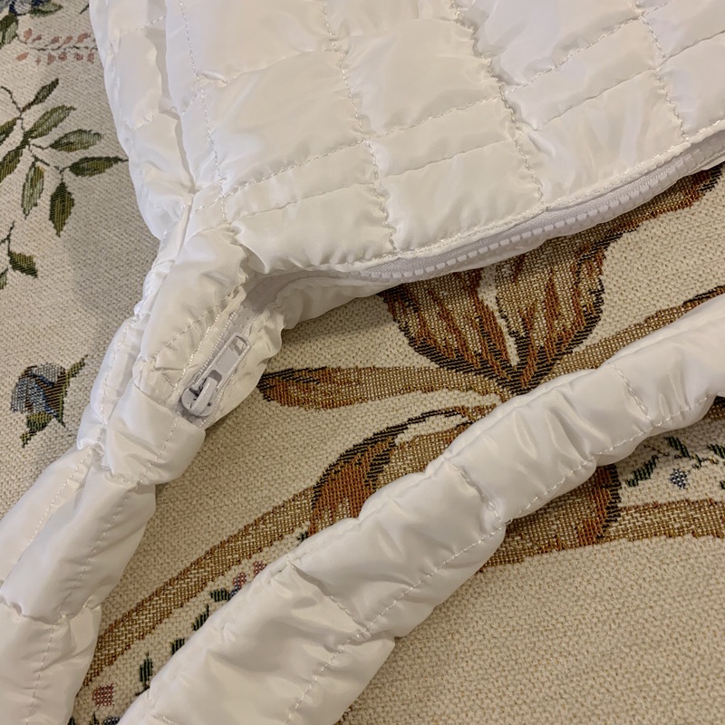 Túi đeo vai IELGY hình đám mây xếp ly sức chứa lớn thời trang cho nữ