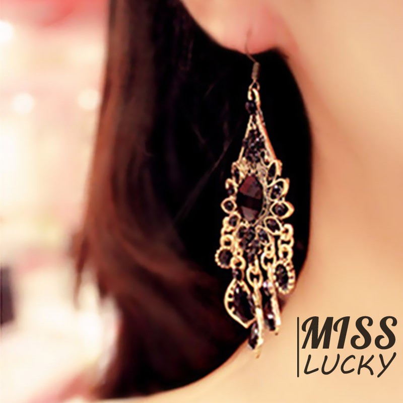 Khuyên tai nữ kiểu dáng thời trang phong cách Châu Âu