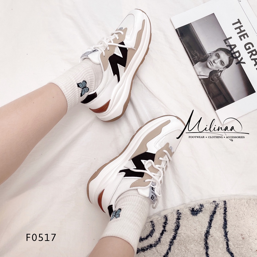 GIÀY THỂ THAO NỮ ĐẾ ĐÔN 3P CỘT DÂY CHỮ N 6601 F0517