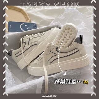 GIÀY THỂ THAO NỮ BASIC - MÃ RE372