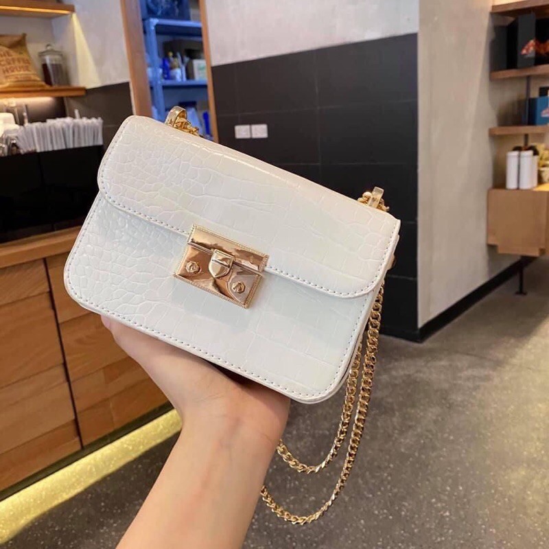 [Mã WAMT2405 giảm 10K đơn 0K] TÚI ĐEO CHÉO NỮ KHOÁ NHỌN TRANGPHAM1314 | BigBuy360 - bigbuy360.vn