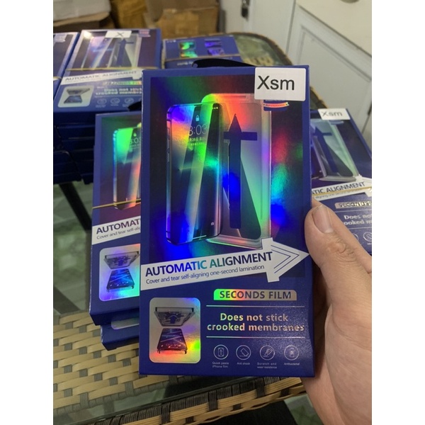 Cường lực iphone có khung viền tự dán + tặng mèo thần tài