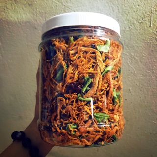 Khô gà lá chanh nhà làm (100% thịt gà nguyên chất ,không chất tạo màu, không chất bảo quản)