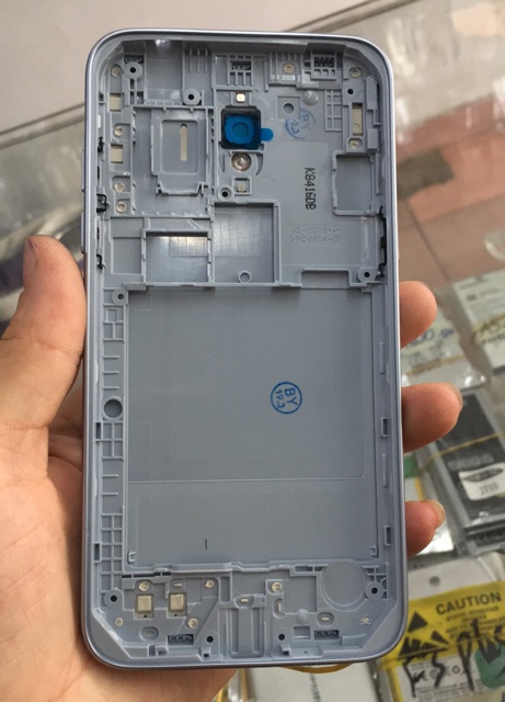 Vỏ samsung J250/J2 pro zin màu vàng / gold