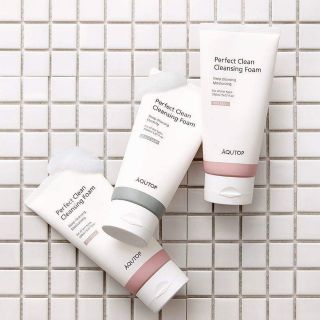 Sữa rửa mặt Perfect Clean Cleasing Foam AquTop