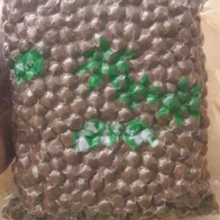 TRÂN CHÂU SUNNY ĐEN + TRẮNG