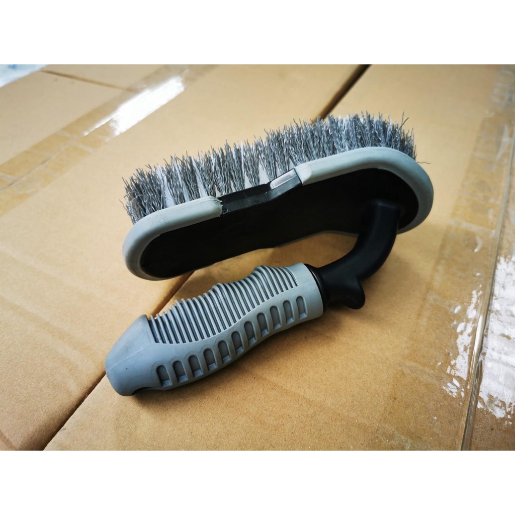 Bàn Chải Vệ Sinh Lốp Ô tô Xe Máy Bảng To ,Vệ Sinh Thảm Nỉ Nội Thất 19cm