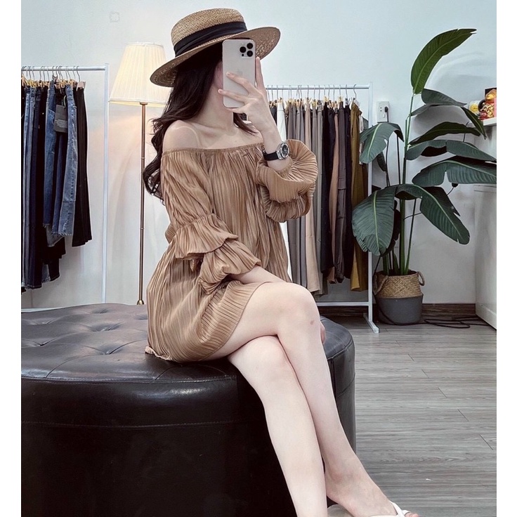 Áo lụa trễ vai dập ly _ Hàng loại 1