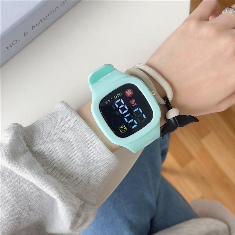 Đồng Hồ Điện Tử Dây Silicone Thể Thao Cho Nữ