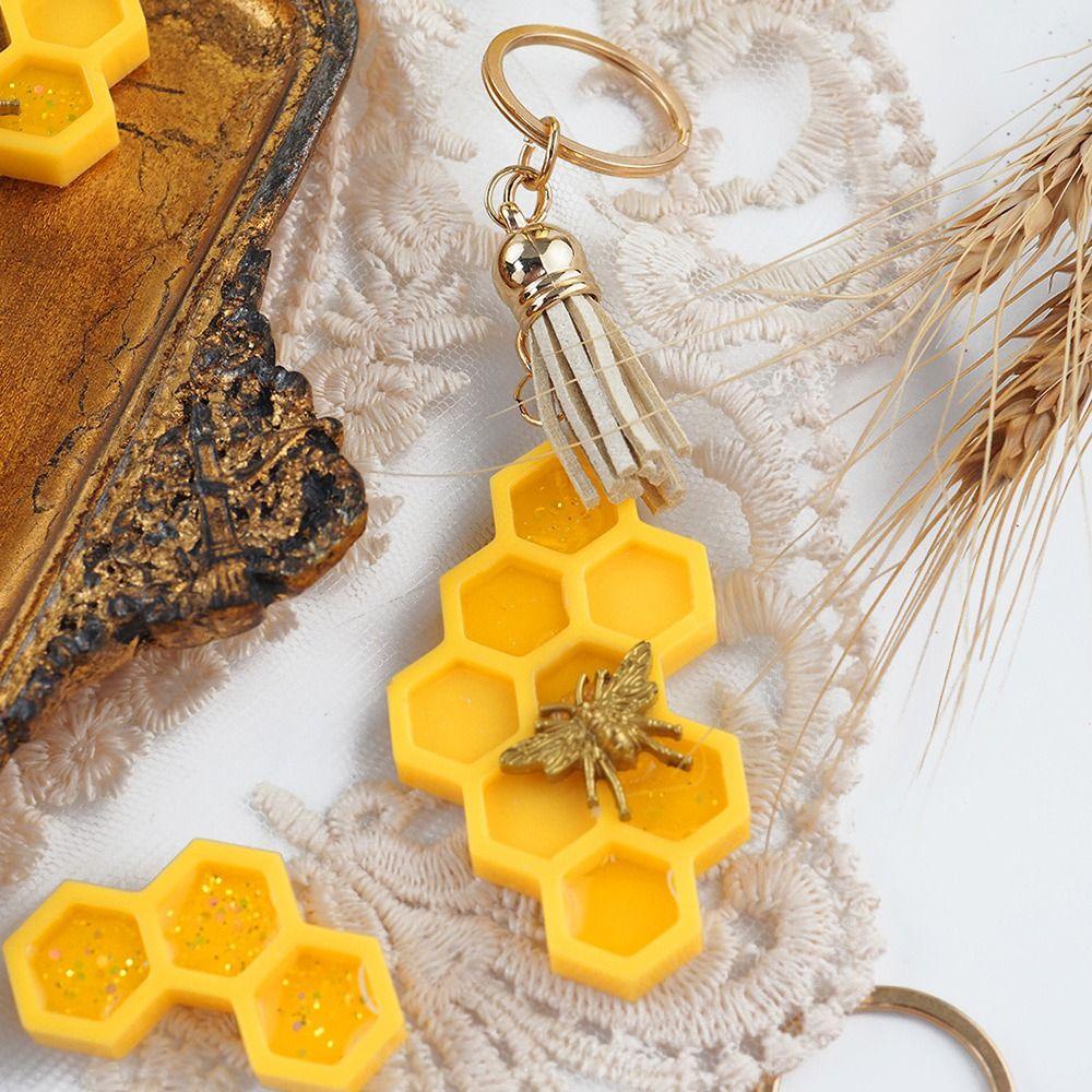 Khuôn Làm Trang Sức Hình Tổ Ong Bằng Nhựa Resin