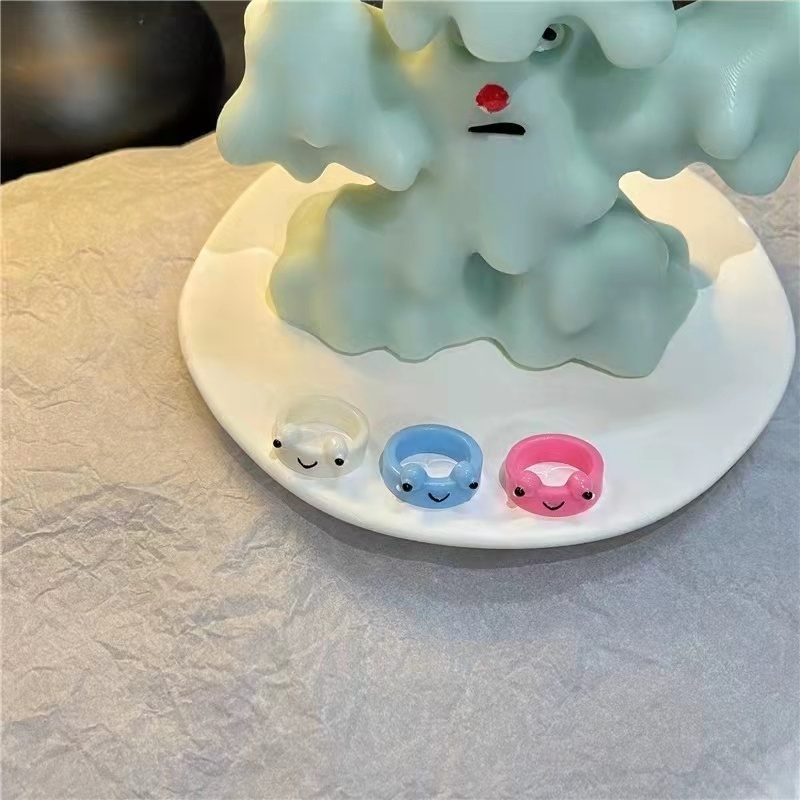 Nhẫn nhựa hình ếch/gà nhiều màu sắc