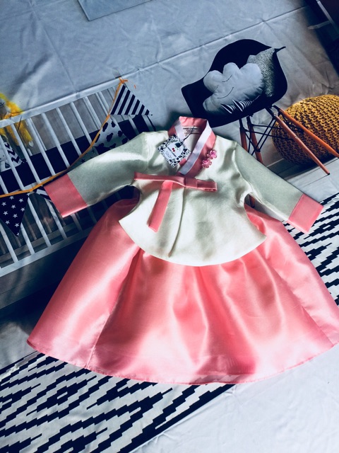 Hanbok cho bé  tuổi kèm bờm49