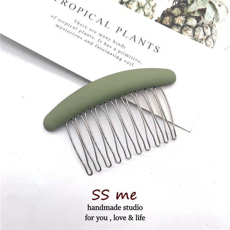 Lược Chải Tóc Mái Bằng Sắt Màu Đục Đơn Giản Thời Trang 2022