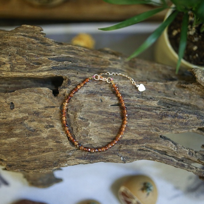 Lắc tay Tourrmaline các màu phù hợp với mọi lứa tuổi