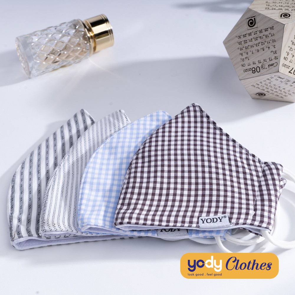 Khẩu trang vải YODY công nghệ nano ion bạc kháng khuẩn KTR3001